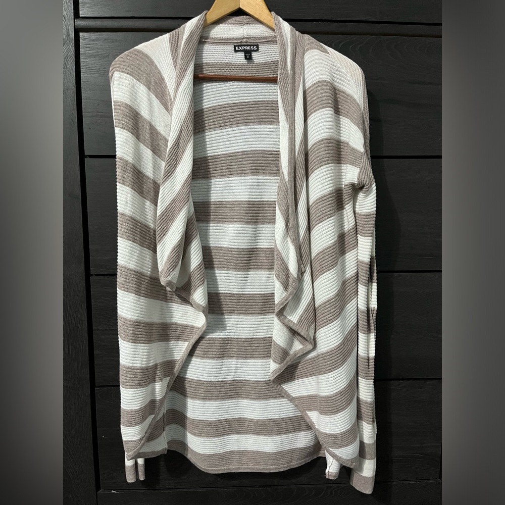 Express women’s white & gray stripe cardigan XS